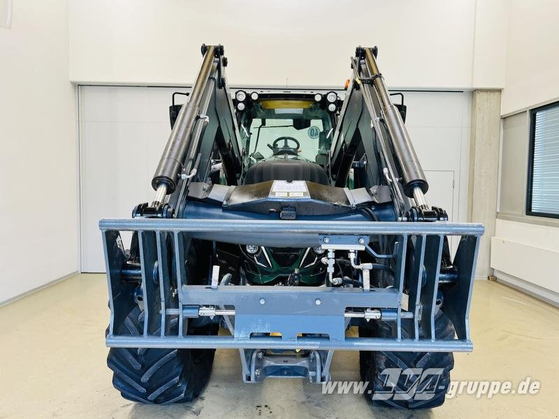 Tractor Valtra T174: foto 7