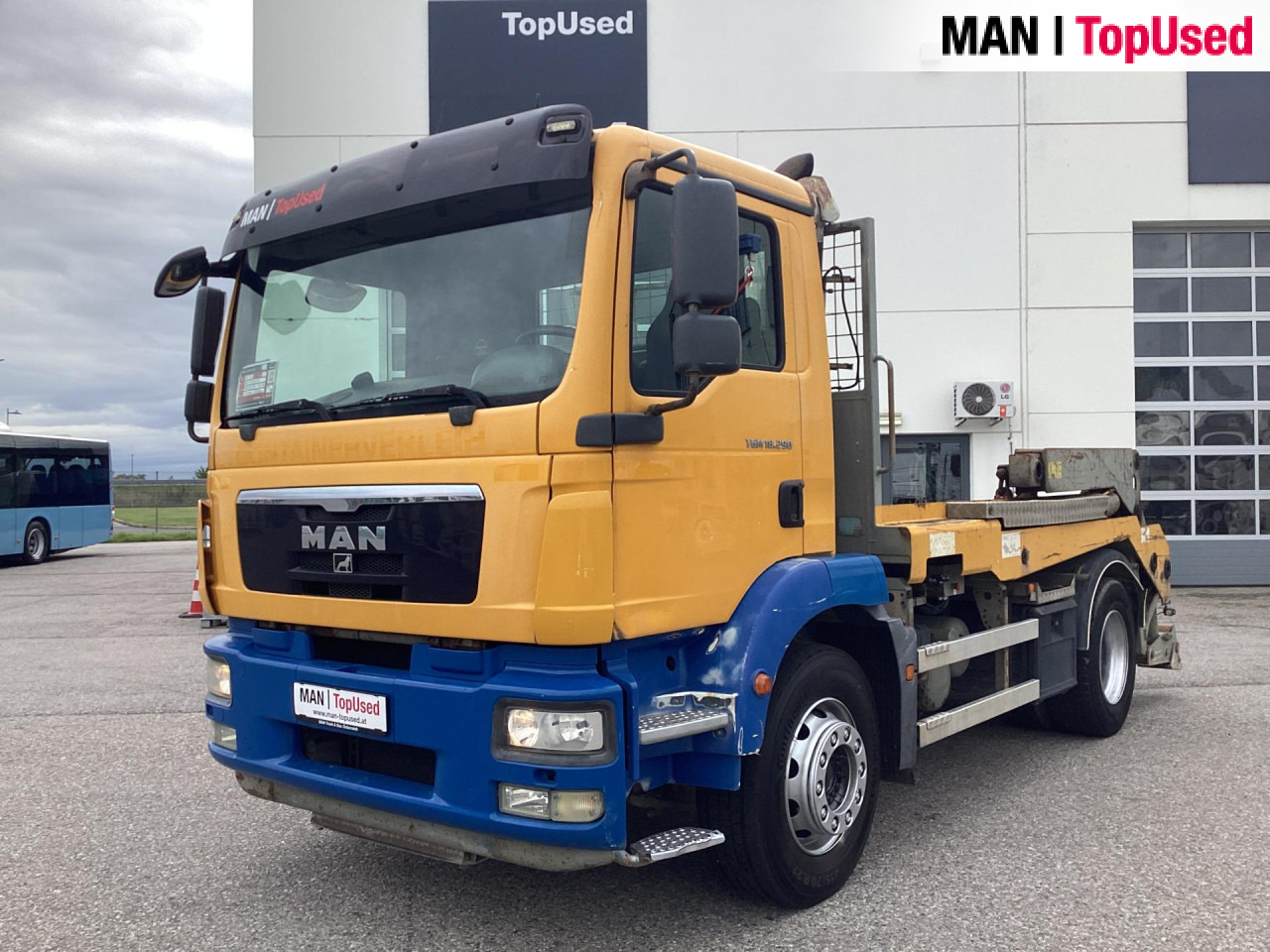 MAN TGM 18.290 4X2 BL - Camión volquete: foto 1 MAN TGM 18.290 4X2 BL - Camión volquete: foto 1