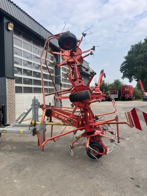 LELY 675 tedder - Henificadora: foto 3 LELY 675 tedder - Henificadora: foto 3