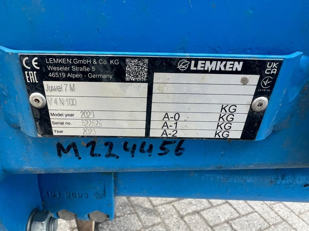 LEMKEN 4-scissor vario plough - Equipo para trabajo del suelo: foto 3 LEMKEN 4-scissor vario plough - Equipo para trabajo del suelo: foto 3