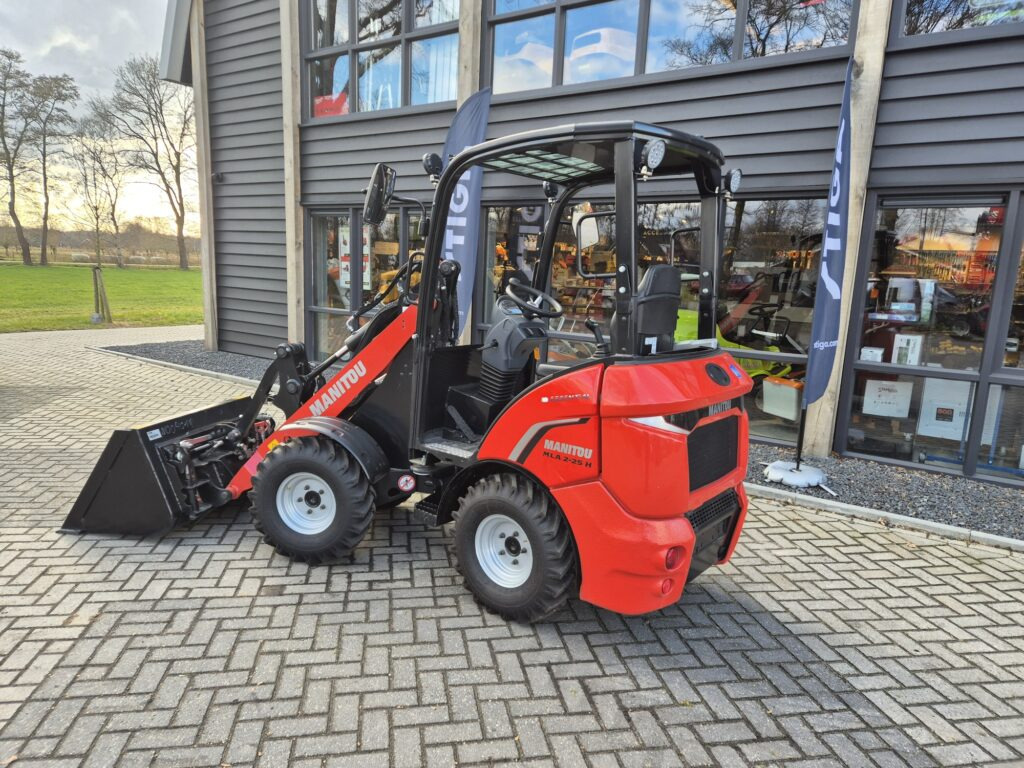 MANITOU MLA 2-25H miniloader - Cargadora articulada: foto 4 MANITOU MLA 2-25H miniloader - Cargadora articulada: foto 4