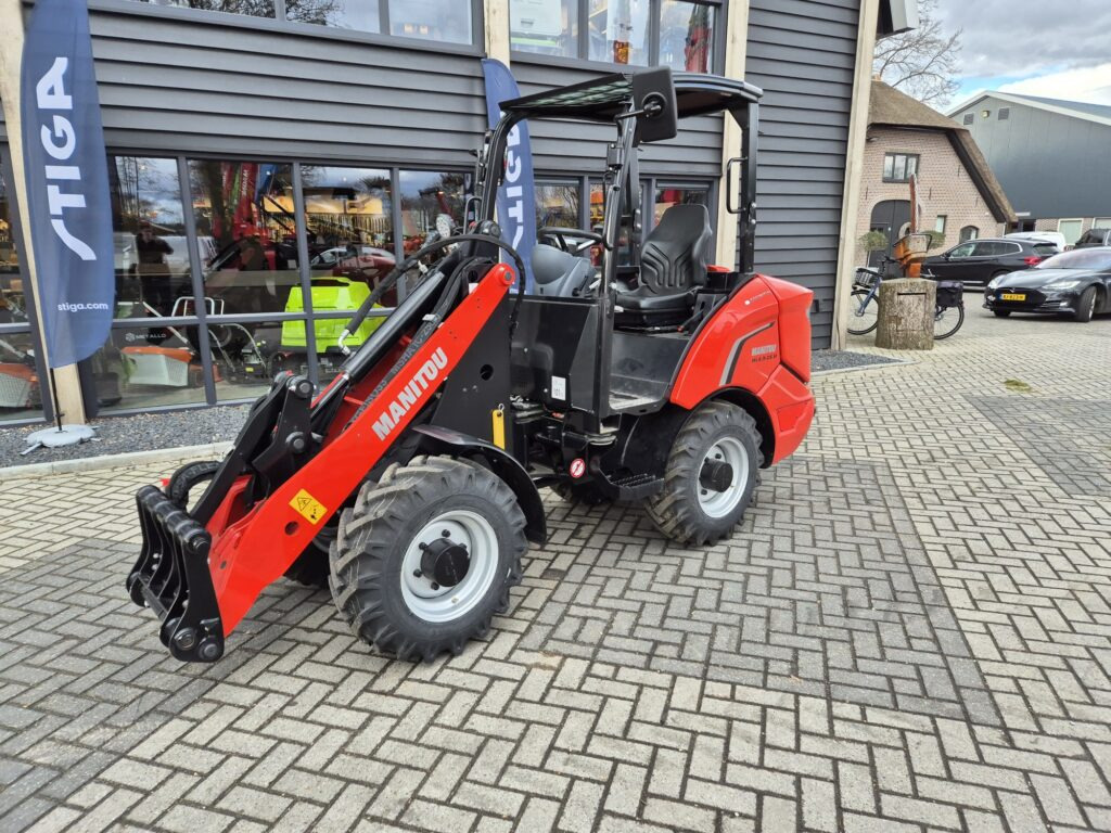 MANITOU MLA 3-25H miniloader - Cargadora articulada: foto 2 MANITOU MLA 3-25H miniloader - Cargadora articulada: foto 2