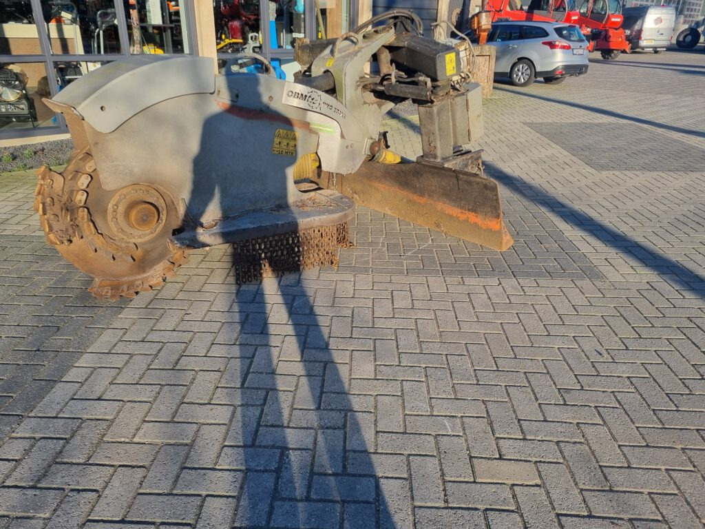 OBMTEC Pro270XL stump grinder - Triturador de tocones: foto 4 OBMTEC Pro270XL stump grinder - Triturador de tocones: foto 4