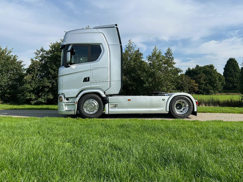 Scania 660S V8 NGS | 4x2 NB | 6 BALON SUSPENSION | RETARDER | FULL-AIR | PTO PREP. | PARK-COOLER | - Cabeza tractora: foto 2 Scania 660S V8 NGS | 4x2 NB | 6 BALON SUSPENSION | RETARDER | FULL-AIR | PTO PREP. | PARK-COOLER | - Cabeza tractora: foto 2
