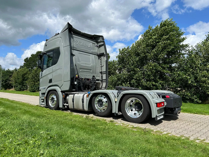 Scania R560 6x2/4 LB | 2023 | FULL AIR | RETARDER | PARK COOLER - Cabeza tractora: foto 3 Scania R560 6x2/4 LB | 2023 | FULL AIR | RETARDER | PARK COOLER - Cabeza tractora: foto 3