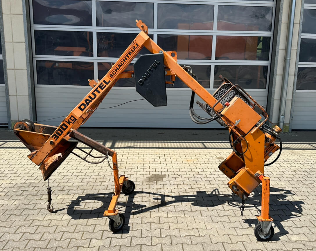 Unimog Schachtgulliheber DAUTEL H2700N - Implemento: foto 1 Unimog Schachtgulliheber DAUTEL H2700N - Implemento: foto 1