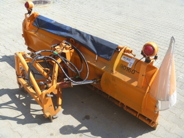 Unimog Schneepflug - Schneeschild Schmidt F11L - Cuchilla quitanieves: foto 5 Unimog Schneepflug - Schneeschild Schmidt F11L - Cuchilla quitanieves: foto 5