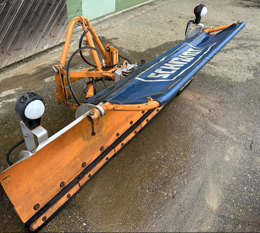Unimog Schneepflug - Schneeschild Schmidt Micro - Cuchilla quitanieves: foto 1 Unimog Schneepflug - Schneeschild Schmidt Micro - Cuchilla quitanieves: foto 1