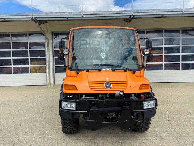 Unimog 300 - U300 405 28539 mit Wandlerkupplung Me - Vehículo municipal: foto 2 Unimog 300 - U300 405 28539 mit Wandlerkupplung Me - Vehículo municipal: foto 2
