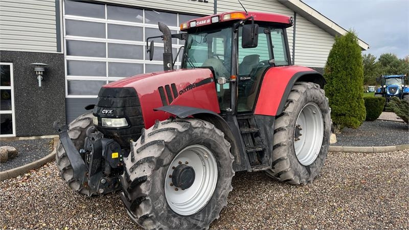 Case IH CVX 1195 Med frontlift - Tractor: foto 2 Case IH CVX 1195 Med frontlift - Tractor: foto 2