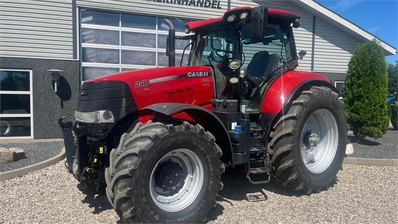 Case IH Puma 240 CVX Med frontlift og evt. RTK GPS - Tractor: foto 2 Case IH Puma 240 CVX Med frontlift og evt. RTK GPS - Tractor: foto 2