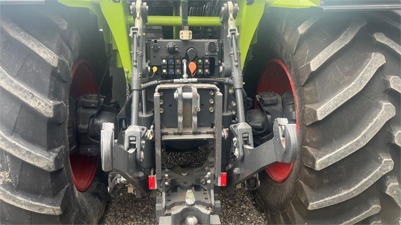 Claas XERION 5000 Trac. Med GPS anlæg. Ultimativ trækker - Tractor: foto 4 Claas XERION 5000 Trac. Med GPS anlæg. Ultimativ trækker - Tractor: foto 4