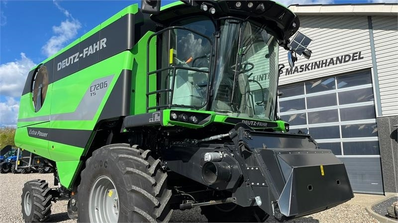 Deutz-fahr C7206 With 24feed - 7.2m header. New and unused Co - Cosechadora de granos: foto 5 Deutz-fahr C7206 With 24feed - 7.2m header. New and unused Co - Cosechadora de granos: foto 5