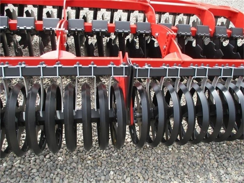 Dexwal Mamut 4 m med v-rings pakker og 560 mm tallerkner - Rastras: foto 5 Dexwal Mamut 4 m med v-rings pakker og 560 mm tallerkner - Rastras: foto 5