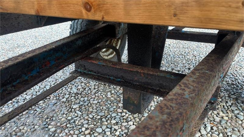 Fasterholt Tipvogn Med trælad - Remolque volquete agrícola: foto 5 Fasterholt Tipvogn Med trælad - Remolque volquete agrícola: foto 5