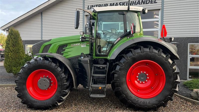 Tractor Fendt 933 Vario Profi Plus S4 med frontlift: foto 14