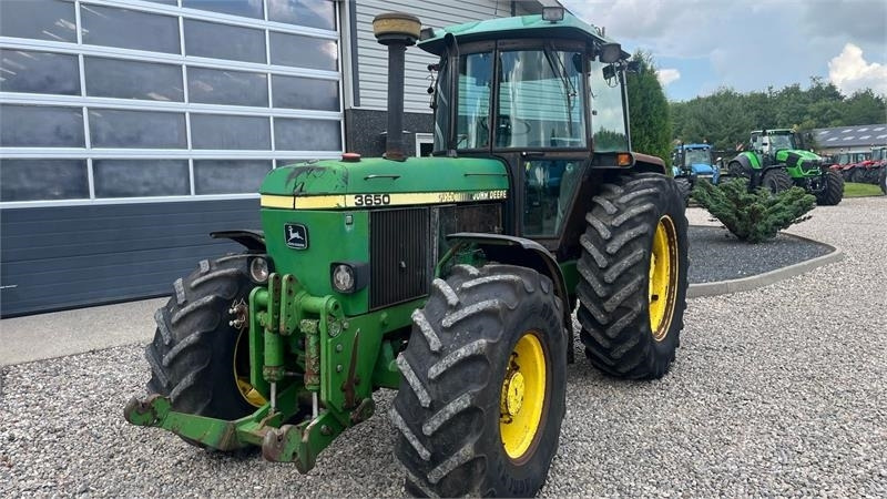 John Deere 3650 Med frontlift - Tractor: foto 2 John Deere 3650 Med frontlift - Tractor: foto 2