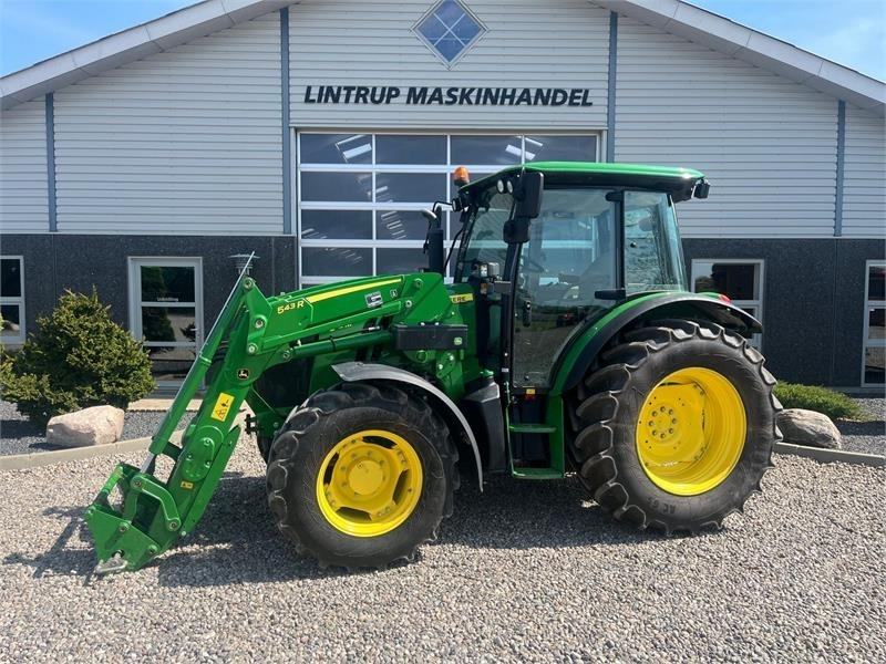 John Deere 5115M Med frontlæsser, som ny - Tractor: foto 1 John Deere 5115M Med frontlæsser, som ny - Tractor: foto 1