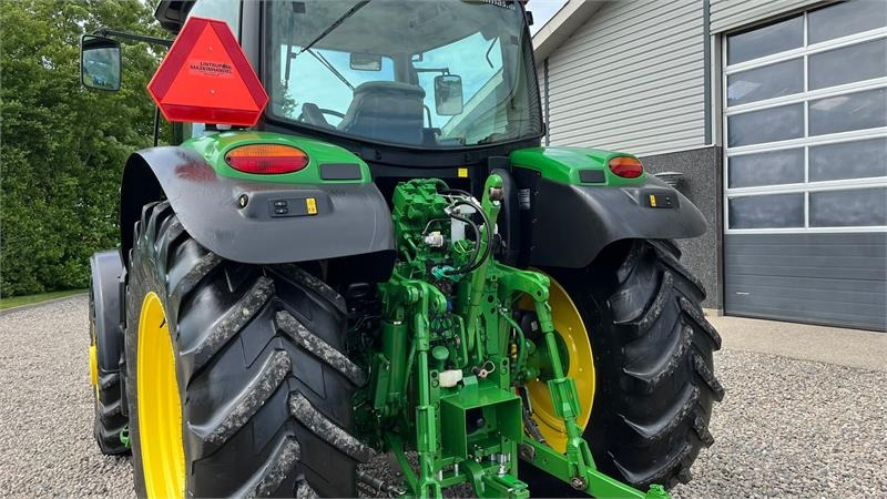 John Deere 6135R Krybegear, frontlift, TLS Affjedret foraksel - Tractor: foto 3 John Deere 6135R Krybegear, frontlift, TLS Affjedret foraksel - Tractor: foto 3