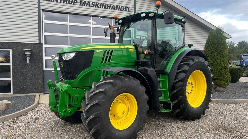 John Deere 6170R AutoPower med frontlift - Tractor: foto 2 John Deere 6170R AutoPower med frontlift - Tractor: foto 2