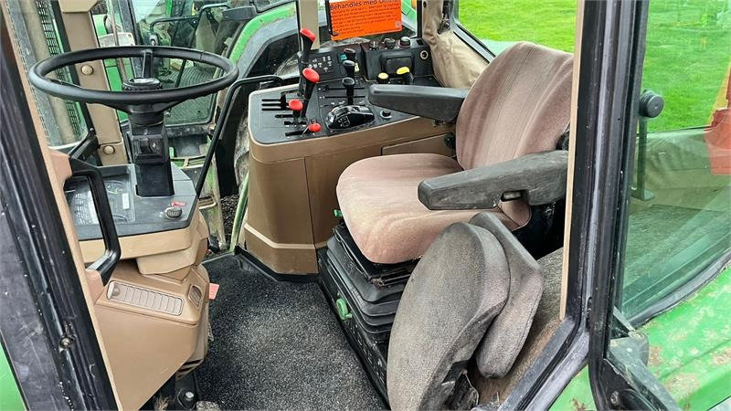 John Deere 6800 Med frontlift. - Tractor: foto 3 John Deere 6800 Med frontlift. - Tractor: foto 3