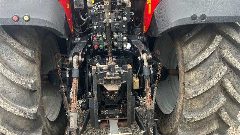 Massey Ferguson 6490 Dyna 6 med frontlift - Tractor: foto 5 Massey Ferguson 6490 Dyna 6 med frontlift - Tractor: foto 5