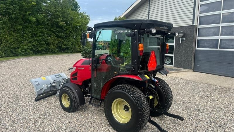 Yanmar YT 235H 4WD Snow Edition med sneplov og spreder - Tractor: foto 3 Yanmar YT 235H 4WD Snow Edition med sneplov og spreder - Tractor: foto 3