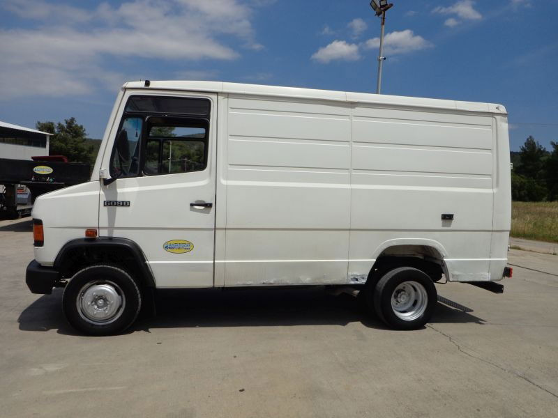 Furgón Mercedes-Benz Sprinter Mercedes Benz 609D: foto 13