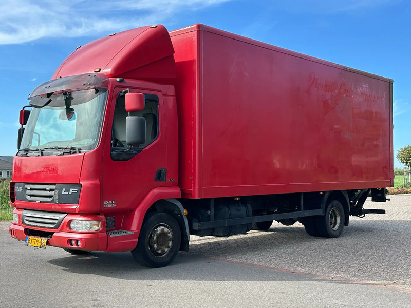 DAF LF 45 /160/ MANUELL!!12ton!! EURO 5!!LBW/KLEP!! - Camión caja cerrada: foto 3 DAF LF 45 /160/ MANUELL!!12ton!! EURO 5!!LBW/KLEP!! - Camión caja cerrada: foto 3
