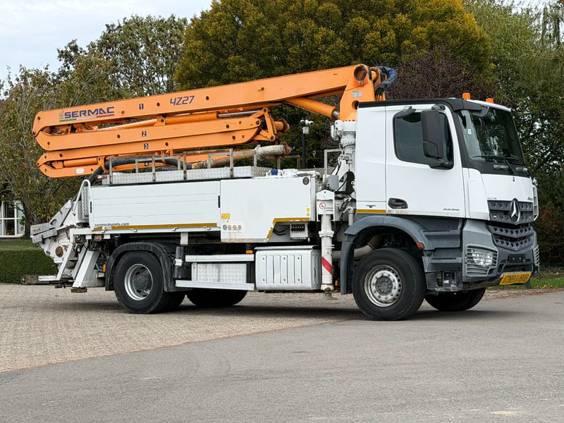 Mercedes-Benz Arocs 2236 PUMI/BETONPOMP!!BETONPUMPE 2017!!SERMAC 4Z27!! only 862 hours!! - Bomba de hormigón: foto 3 Mercedes-Benz Arocs 2236 PUMI/BETONPOMP!!BETONPUMPE 2017!!SERMAC 4Z27!! only 862 hours!! - Bomba de hormigón: foto 3