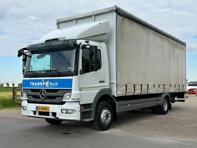 Mercedes-Benz Atego 1218 bakwagen met laadklep 2000kg! - Camión caja cerrada: foto 3 Mercedes-Benz Atego 1218 bakwagen met laadklep 2000kg! - Camión caja cerrada: foto 3