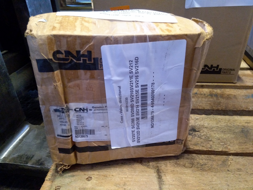 Case ND136679 - 4-9540000178 - Válvula hidráulica para Maquinaria de construcción: foto 5 Case ND136679 - 4-9540000178 - Válvula hidráulica para Maquinaria de construcción: foto 5
