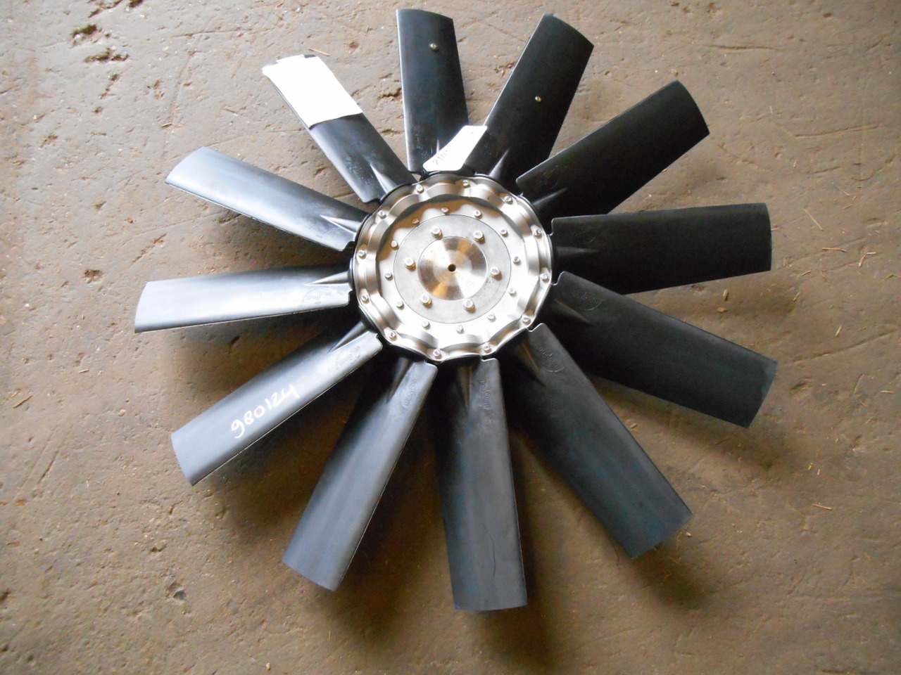 Caterpillar 5348410 - Ventilador para Maquinaria de construcción: foto 1 Caterpillar 5348410 - Ventilador para Maquinaria de construcción: foto 1