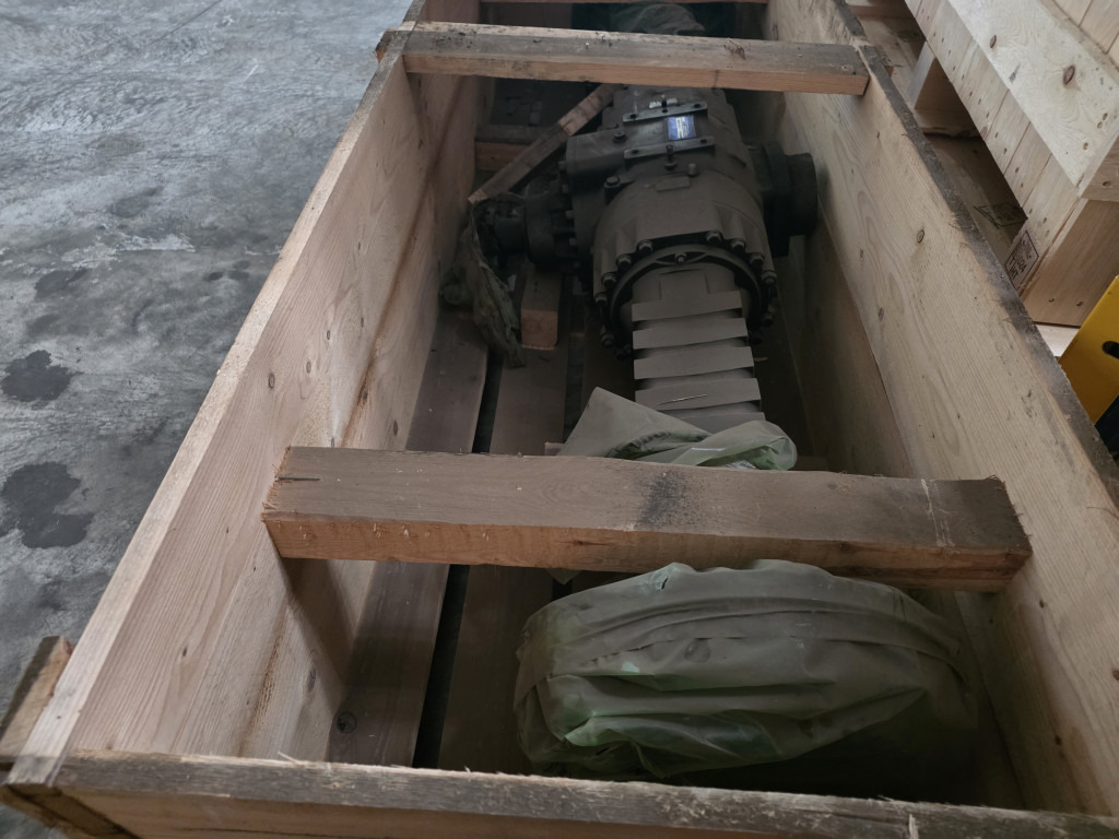 Doosan 190103-00035a - 190103-00035A - Eje y piezas: foto 3 Doosan 190103-00035a - 190103-00035A - Eje y piezas: foto 3