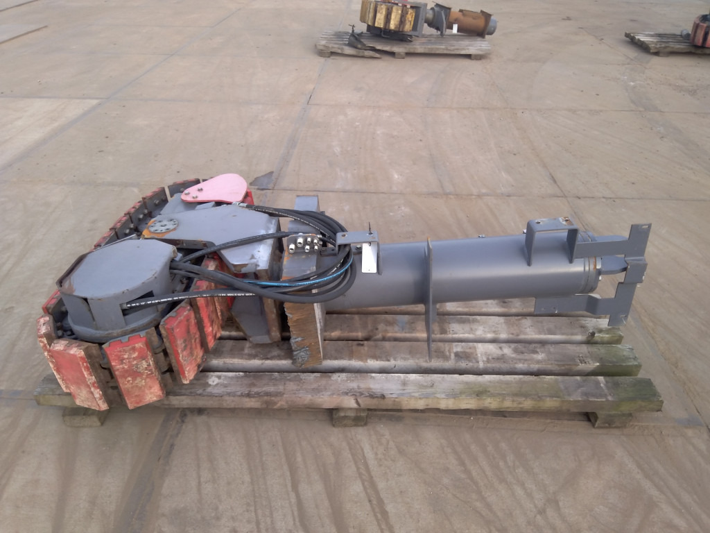 Dynapac PL1000F - - Piezas del tren de rodaje para Maquinaria de construcción: foto 4 Dynapac PL1000F - - Piezas del tren de rodaje para Maquinaria de construcción: foto 4