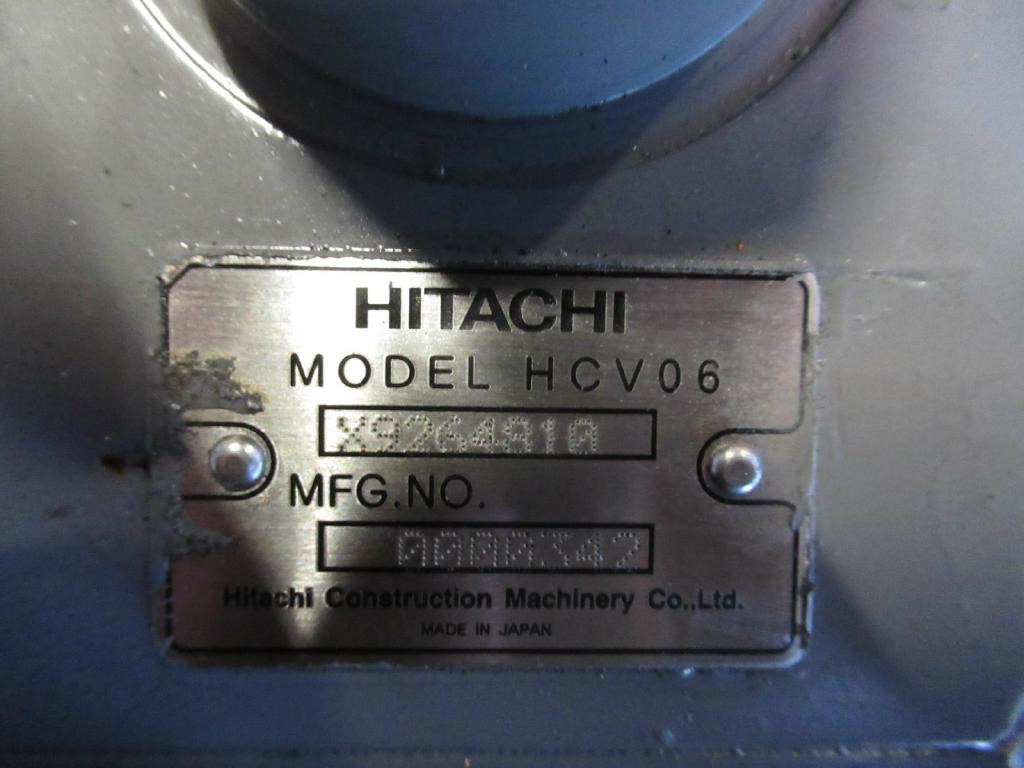 Hitachi X9264810 - HCV06 - Válvula hidráulica para Maquinaria de construcción: foto 1 Hitachi X9264810 - HCV06 - Válvula hidráulica para Maquinaria de construcción: foto 1