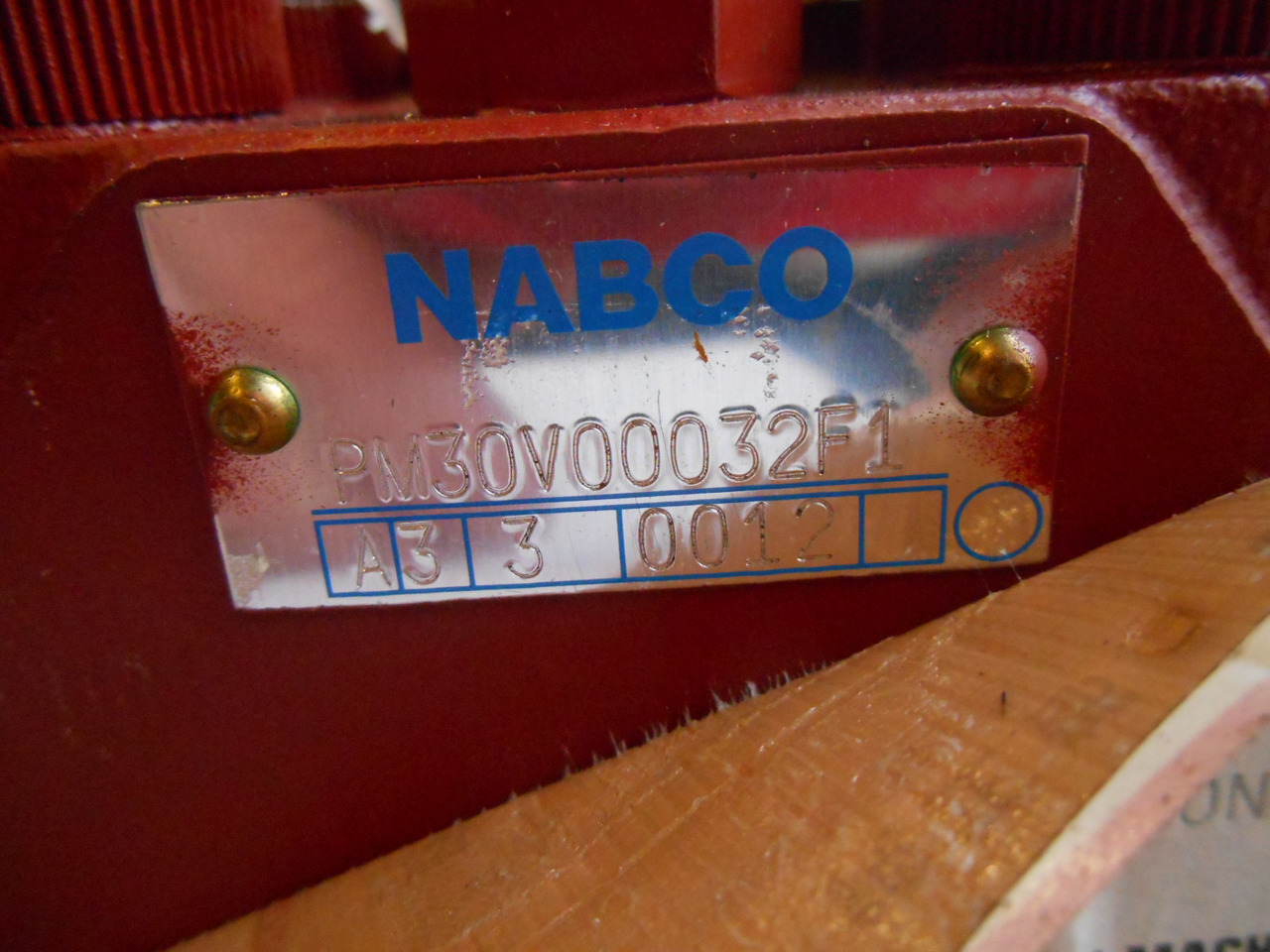 Kobelco PM30V00032F1 - 72952433 - Válvula hidráulica para Maquinaria de construcción: foto 4 Kobelco PM30V00032F1 - 72952433 - Válvula hidráulica para Maquinaria de construcción: foto 4