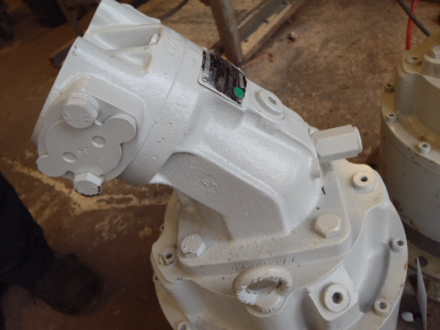 Rexroth A2FM45-61W-VZB020DJ-K - - Reductor de giro para Maquinaria de construcción: foto 2 Rexroth A2FM45-61W-VZB020DJ-K - - Reductor de giro para Maquinaria de construcción: foto 2