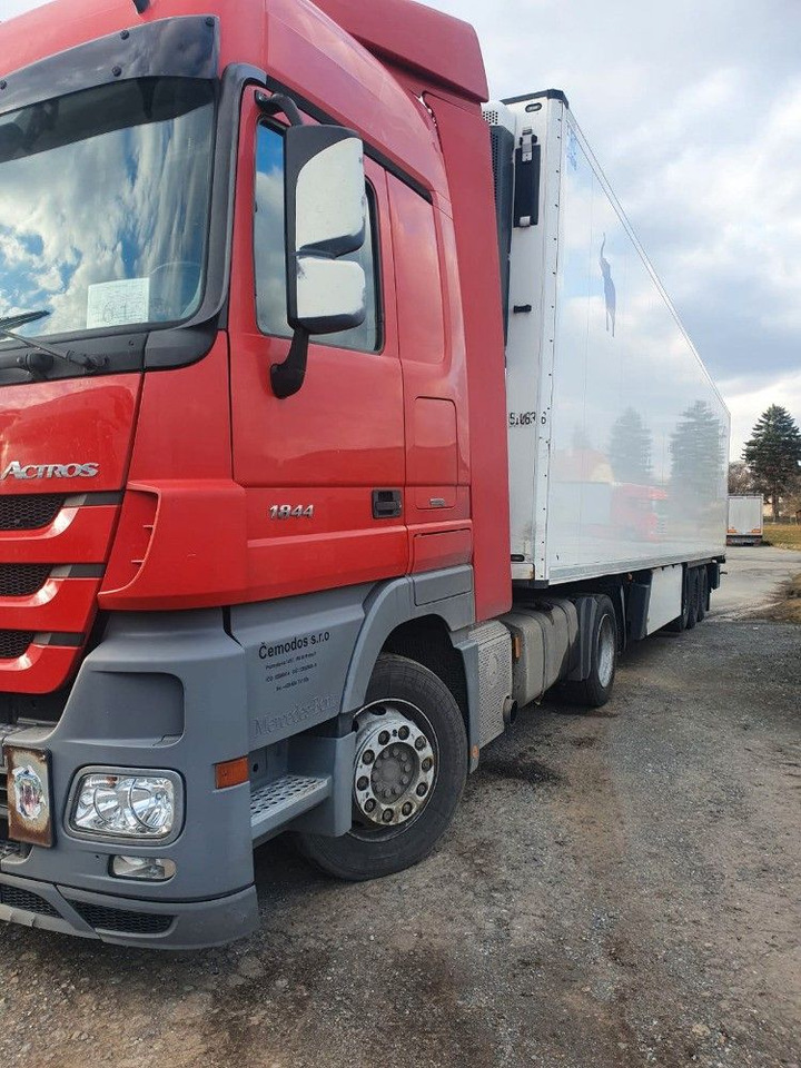 Mercedes-Benz Actros 1844 - Cabeza tractora: foto 2 Mercedes-Benz Actros 1844 - Cabeza tractora: foto 2