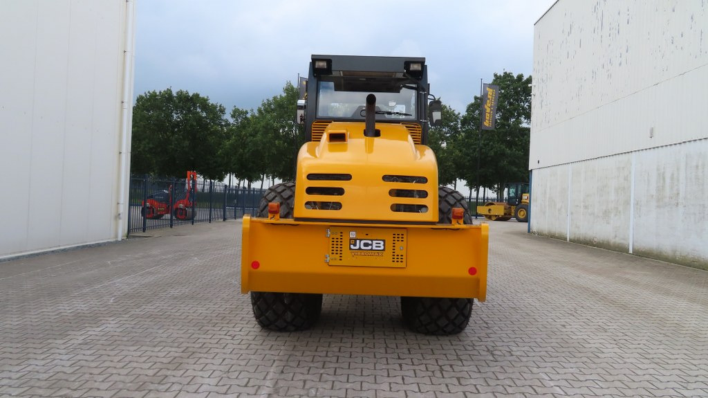 Compactador JCB VM166D: foto 8