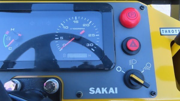 Rodillo de neumáticos Sakai TS 160-3: foto 10 Rodillo de neumáticos Sakai TS 160-3: foto 10