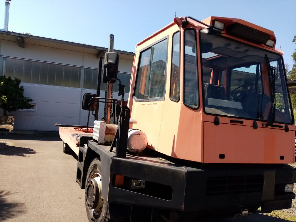 Mercedes-Benz MAFI MTL20 / Kamag / Wiesel / Terberg / Umsetzer - Camión portacontenedore/ Intercambiable: foto 2 Mercedes-Benz MAFI MTL20 / Kamag / Wiesel / Terberg / Umsetzer - Camión portacontenedore/ Intercambiable: foto 2