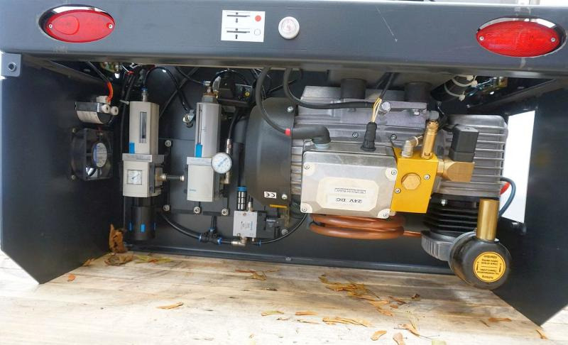 LINDE Kompressor für Druckluftbremsanlage Linde P 50 - Compresor para Remolcadora: foto 3 LINDE Kompressor für Druckluftbremsanlage Linde P 50 - Compresor para Remolcadora: foto 3