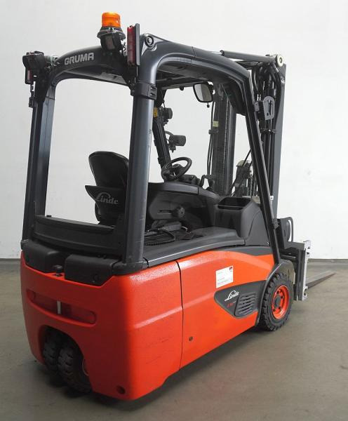 Linde E 16 EVO 386-02 - Carretilla elevadora eléctrica: foto 2 Linde E 16 EVO 386-02 - Carretilla elevadora eléctrica: foto 2