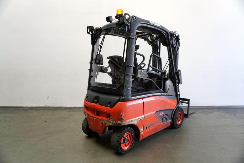 Linde E 16 P EVO 386-02 - Carretilla elevadora eléctrica: foto 2 Linde E 16 P EVO 386-02 - Carretilla elevadora eléctrica: foto 2