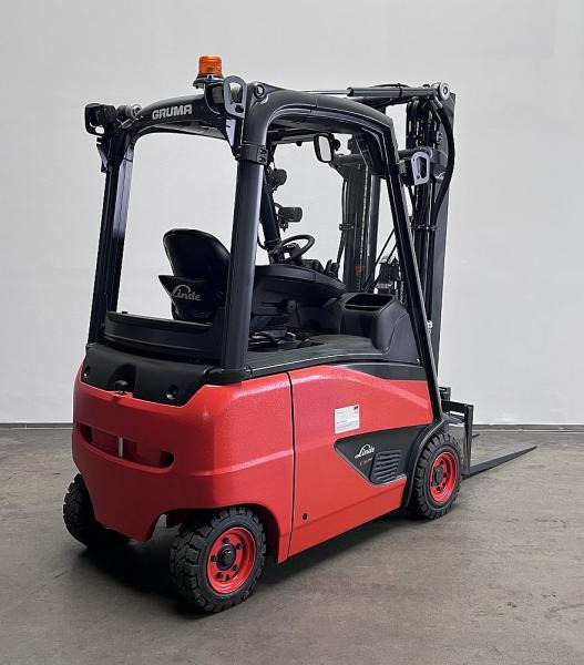 Linde E 16 PH EVO 386-02 - Carretilla elevadora eléctrica: foto 3 Linde E 16 PH EVO 386-02 - Carretilla elevadora eléctrica: foto 3