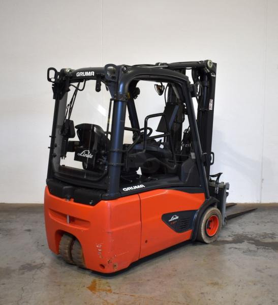 Linde E 18 EVO 386-02 - Carretilla elevadora eléctrica: foto 2 Linde E 18 EVO 386-02 - Carretilla elevadora eléctrica: foto 2