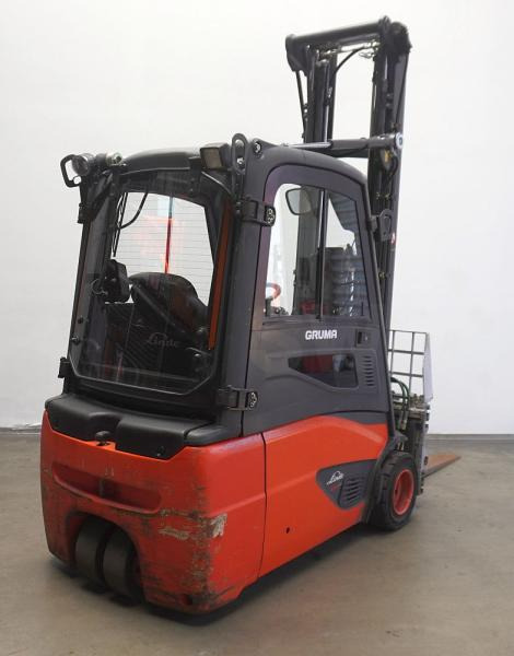Linde E 20 L EVO 386-02 - Carretilla elevadora eléctrica: foto 2 Linde E 20 L EVO 386-02 - Carretilla elevadora eléctrica: foto 2