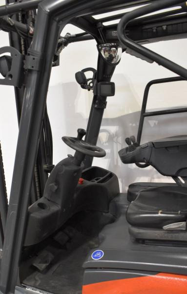 Linde E 20 L EVO 386-02 - Carretilla elevadora eléctrica: foto 3 Linde E 20 L EVO 386-02 - Carretilla elevadora eléctrica: foto 3