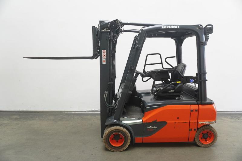 Linde E 20 PL EVO 386-02 - Carretilla elevadora eléctrica: foto 4 Linde E 20 PL EVO 386-02 - Carretilla elevadora eléctrica: foto 4